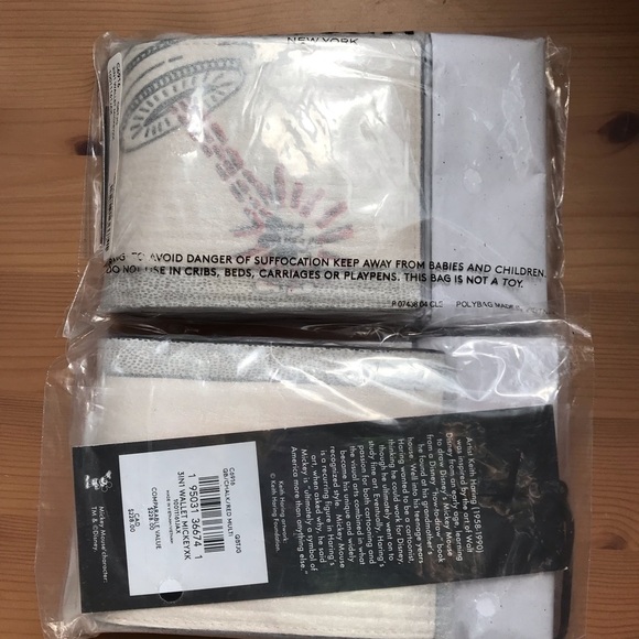 ❤️ 🐭 Coach Disney Mickey Mouse X Keith Haring 3 In 1 Wallet - Picture 10 of 16